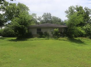 910 Robinson Rd, Old Hickory, TN 37138