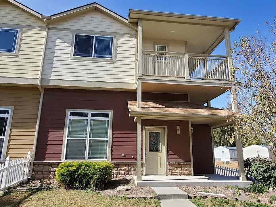 1st image of 66 Fuller Cir