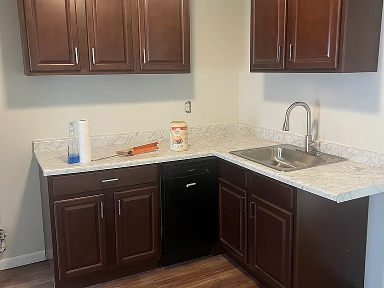 4529 Vernon Ave — Photo 6