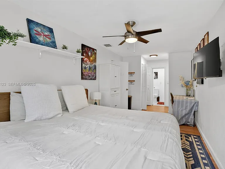 6238 Hayes St #1 — Photo 3