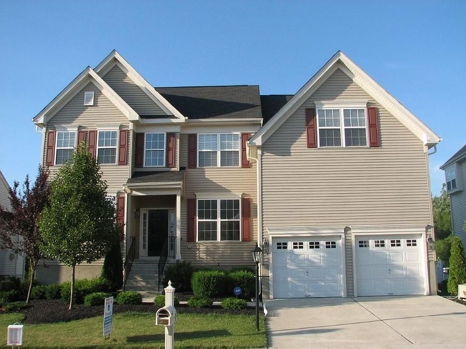 Gorgeous Newer home!