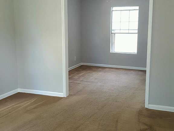 5th image of 5022 Curtis Clark Dr