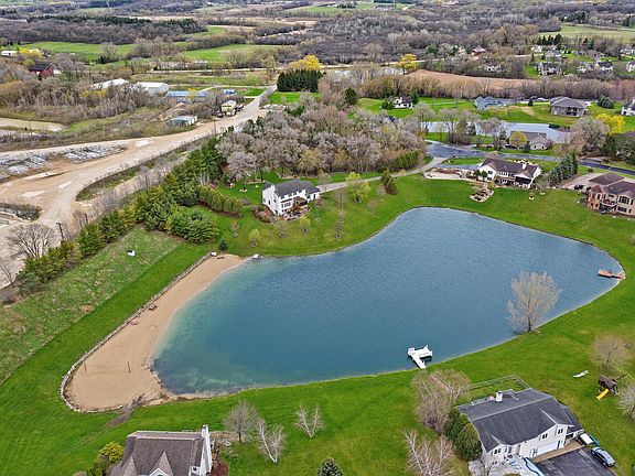 5th image of N6996 Northwood Dr