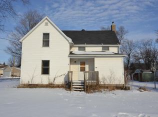 203 5th St, Cambridge, IA 50046