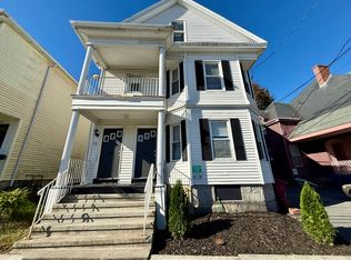 9 Mount Vernon St, Lowell, MA 01854