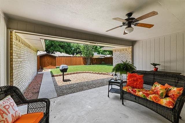 1st image of 2717 Northcrest Dr