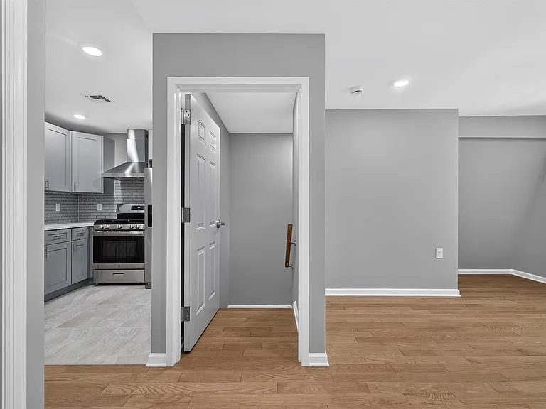 74 W 52nd St #2 — Photo 8