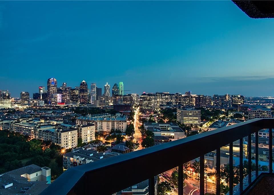 1st image of 3030 McKinney Ave APT 2101