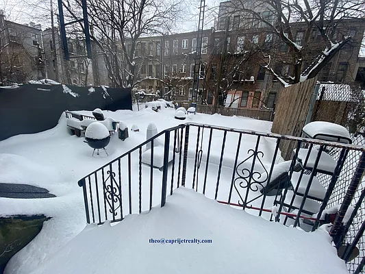 Rented by Capri Jet Realty Corp | media 7