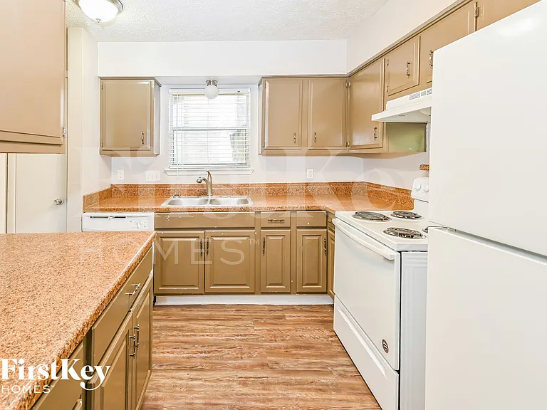 15823 Baybriar Dr — Photo 8