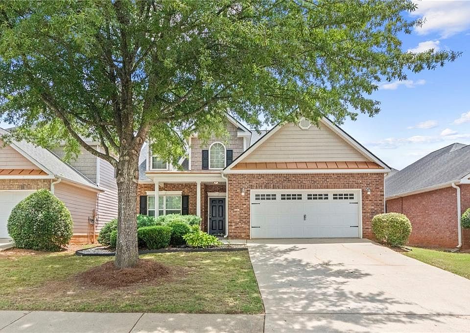 1st image of 424 Buckboard Ln
