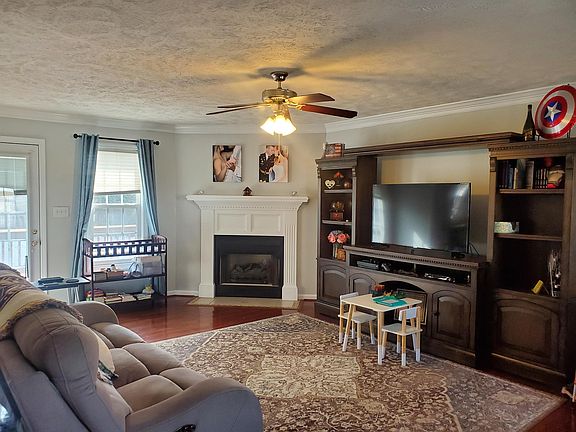 Large living room with gas fireplace