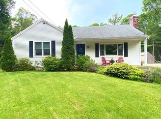 263 Cammett Rd, Marstons Mills, MA 02648