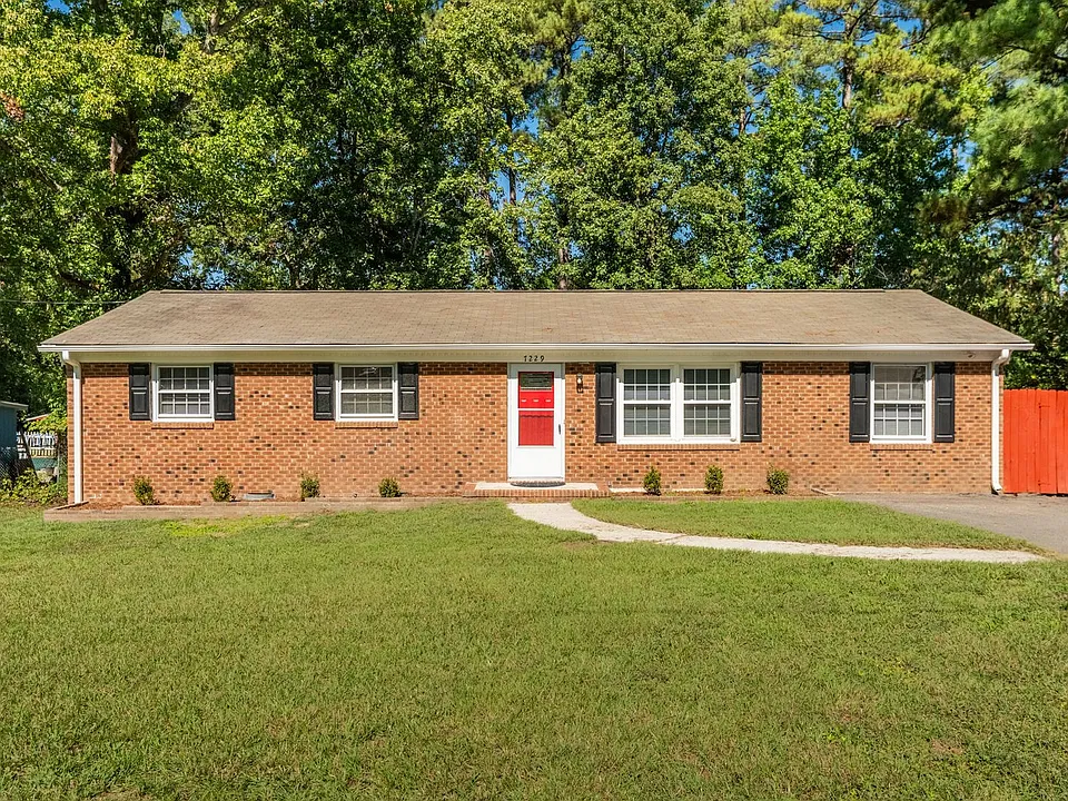 7229 Beaverwood Dr