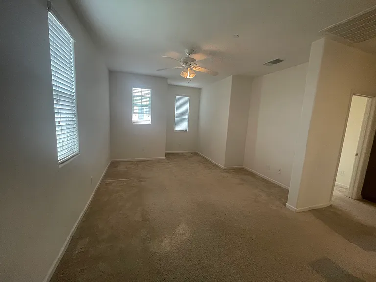 2053 Camino Real Way — Photo 7