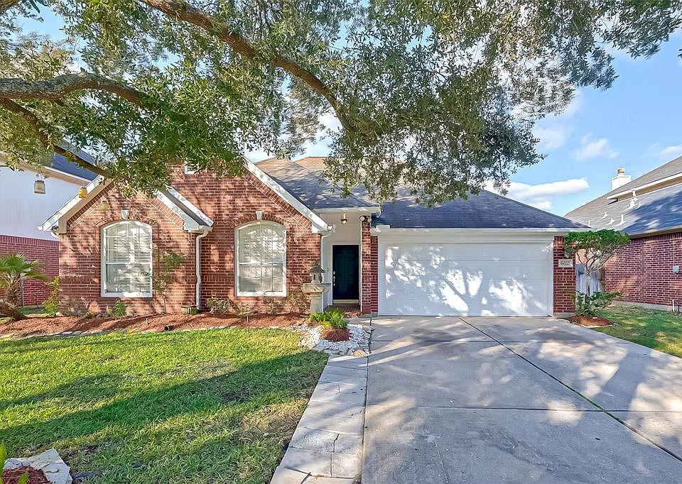 1st image of 6022 Villa Hills Dr