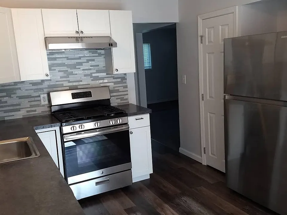 12 Alfred Ave