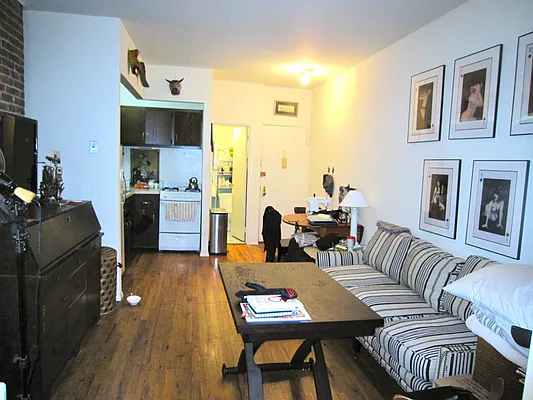 Rented by JK Dansar Corp | media 33