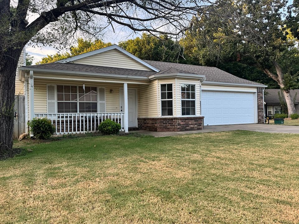 1st image of 2992 W Wildflower St