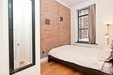 Rented by Mdrn Residential