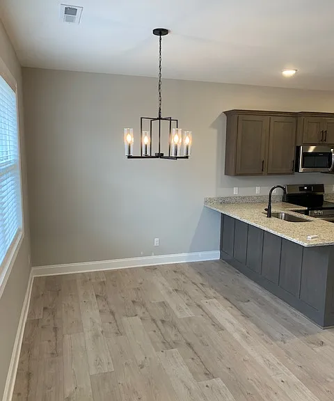 1784 Eagle Dr — Photo 4