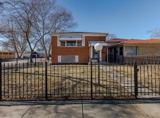 11558 S Elizabeth St, Chicago, IL 60643