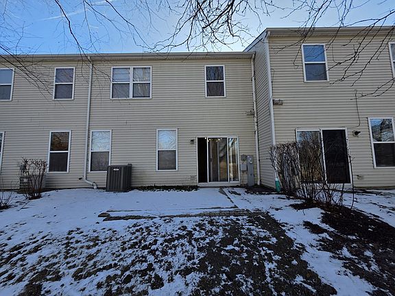 2nd image of 3996AURORA Blackstone Dr