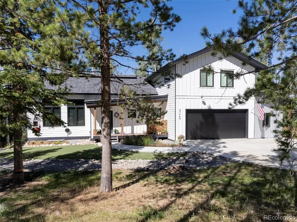 27440 W Wind Pl, Clark, CO 80428