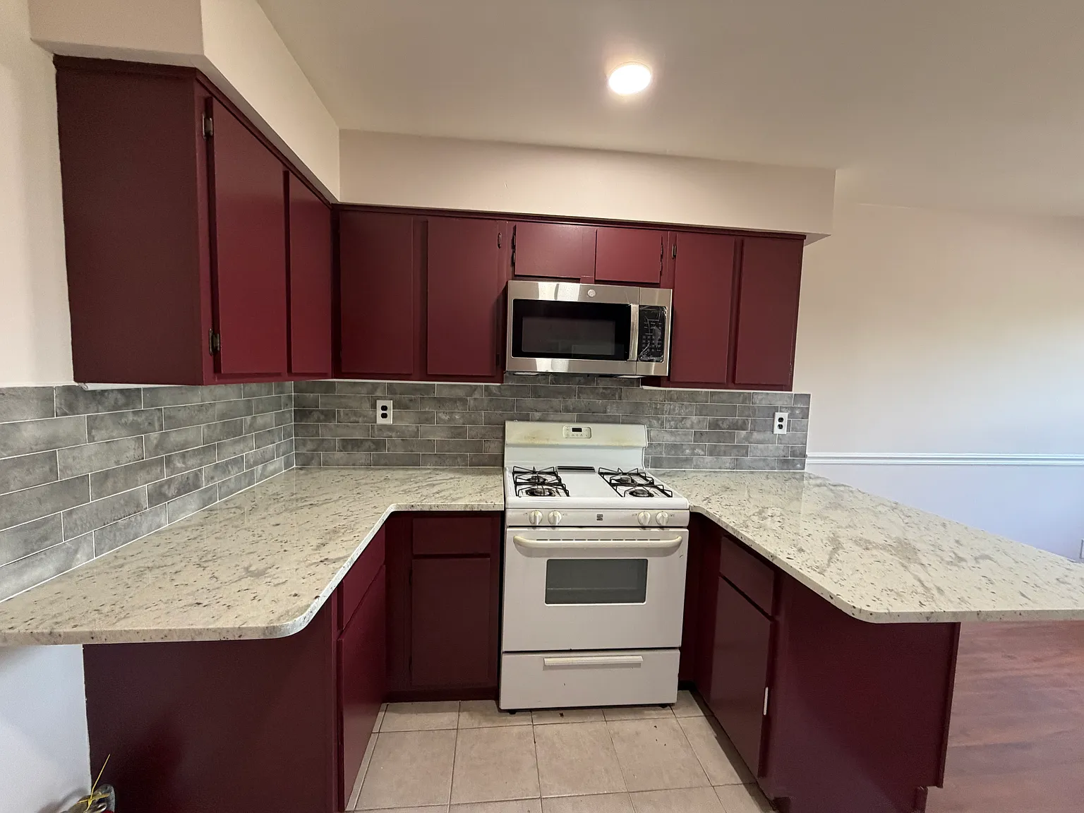 1409 Green Hollow Drive — Photo 1