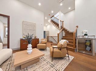 4 Haynes St #4, Boston, MA 02128