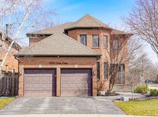 1155 Giles Gate, Oakville, ON L6M 2S3