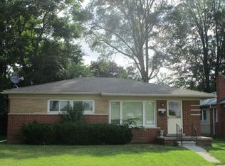 23270 Scotia Rd, Oak Park, MI 48237