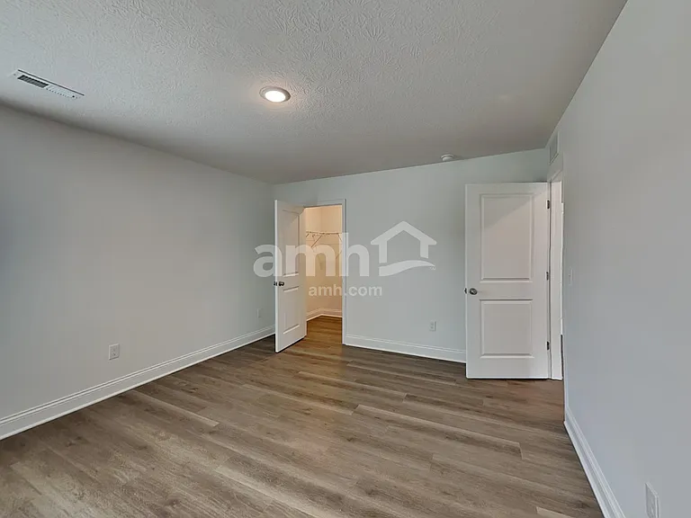 405 Golden Maple Pl — Photo 12