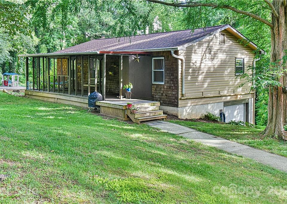 1st image of 63 Sharon Ln