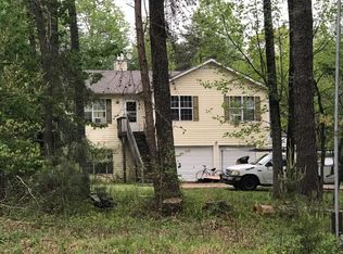 8910 Barron Cir, Gainesville, GA 30506