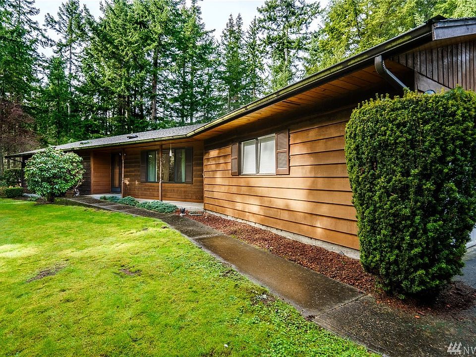 17714 35th Ave NW, Front Entrance.