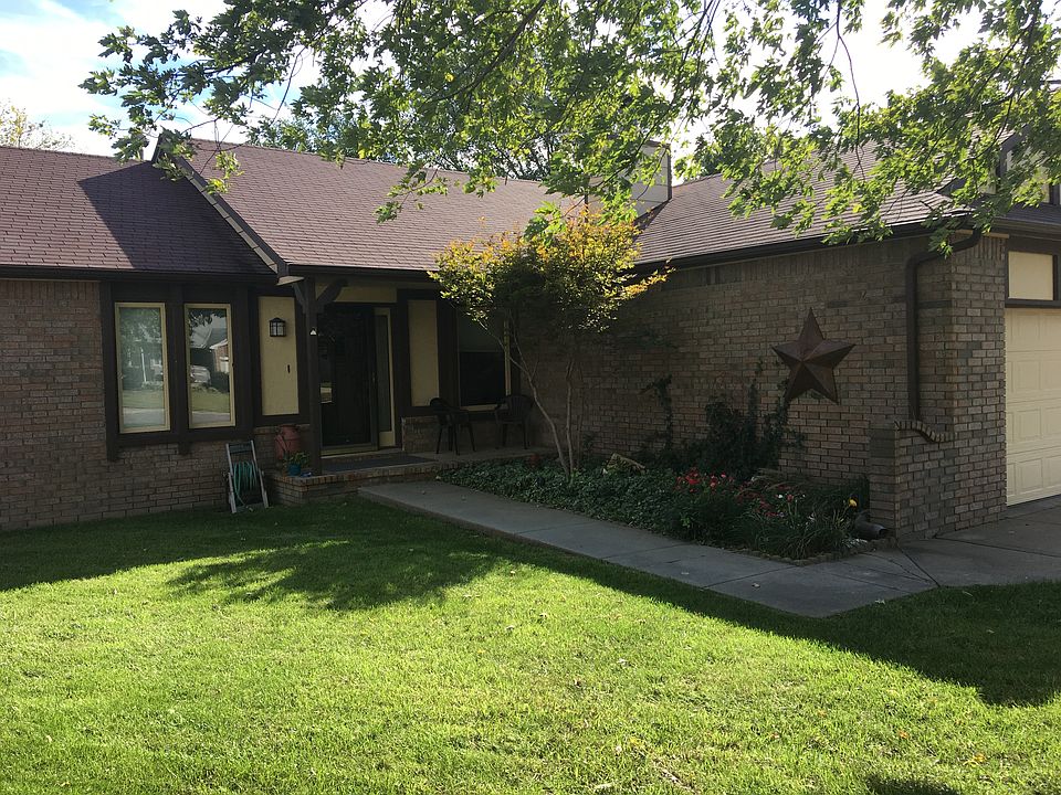 1st image of 342 N Oakwood Ct