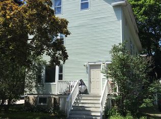 28 James St, Portland, ME 04103