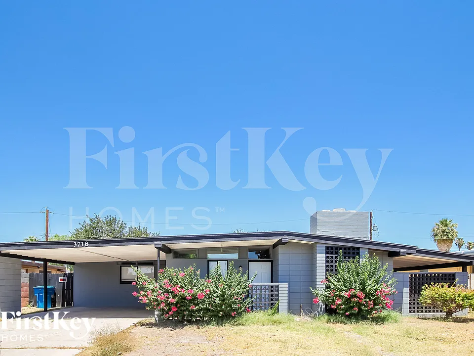 3718 W Townley Ave