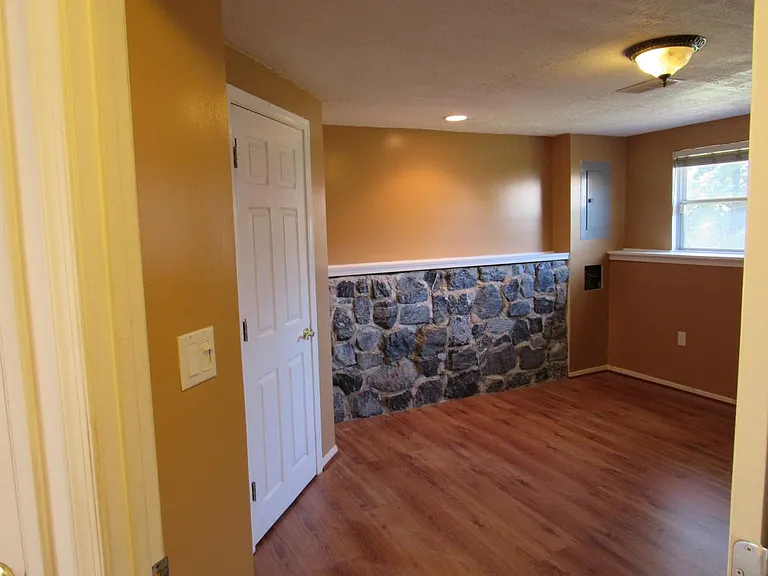 7734 Chatfield Ln — Photo 26