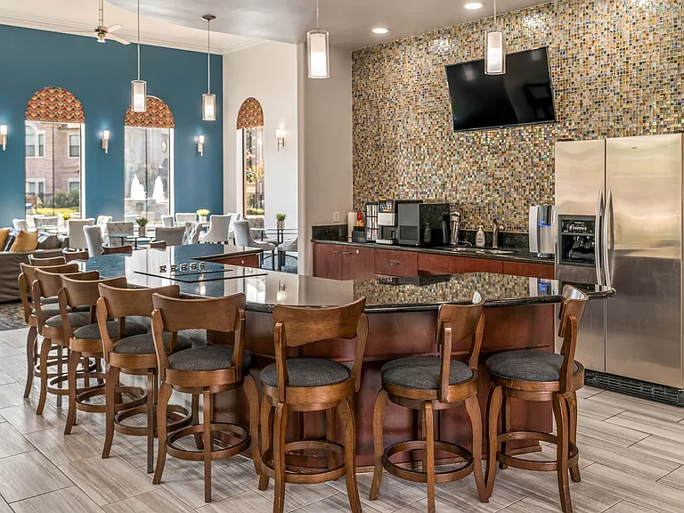 San Brisas Apartment Homes — Photo 19