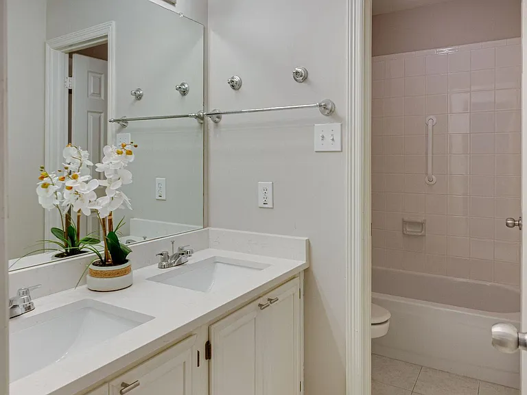 145 Hearthwood Dr — Photo 19