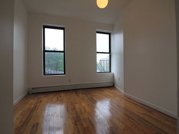 3rd image of 263 Vernon Ave #3