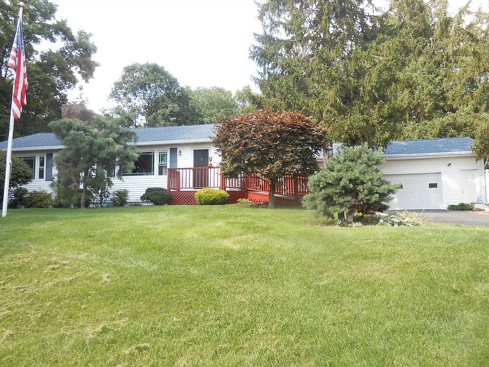1st image of 12 Holt Rd