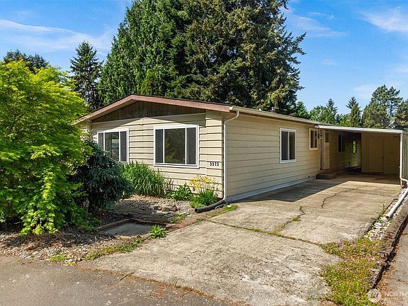 2nd image of 5515 SE Yakima Lane