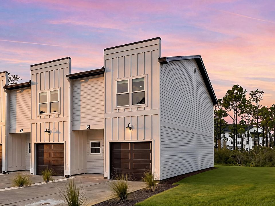 1st image of 25 Timber View Pl