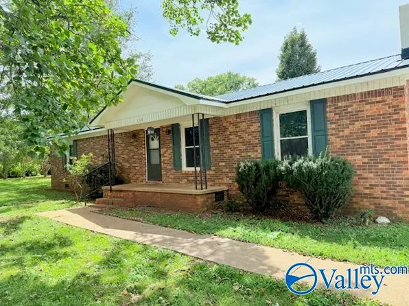 154 Brady Dr, Hazel Green, AL 35750