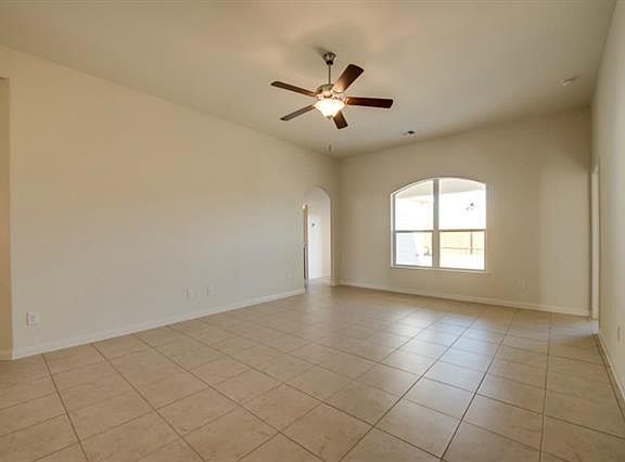 2nd image of 2137 Mulberry Dr