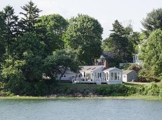 136 R Livingstone Ave, Beverly, MA 01915