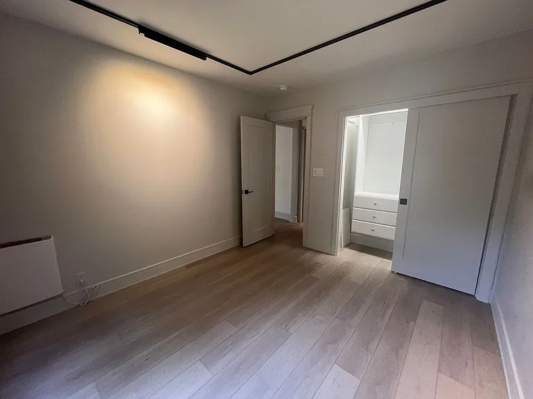 535 20th Ave E #203 — Photo 11